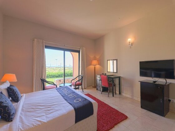 Al Sawadi Beach Resort & Spa - Photo5