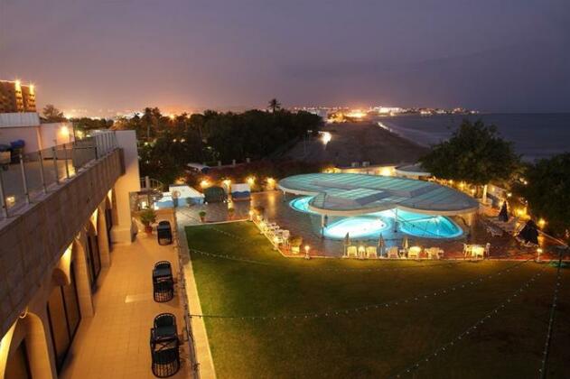Al Qurum Resort - Photo2