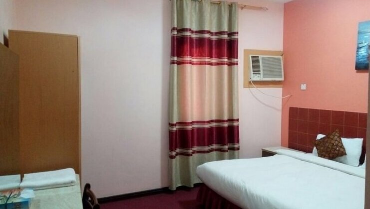Aston Suites - Photo3