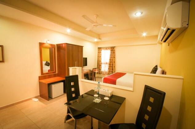 Crystal Suites Muscat - Photo2