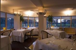 Golden Tulip Airport Hotel - Photo5