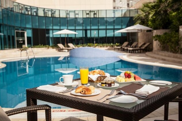 Holiday Inn Muscat Al Seeb - Photo2