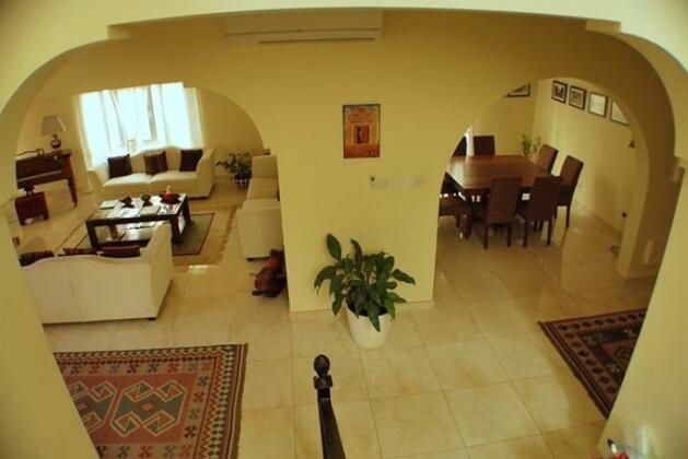 La Dolce Villa Muscat - Photo3