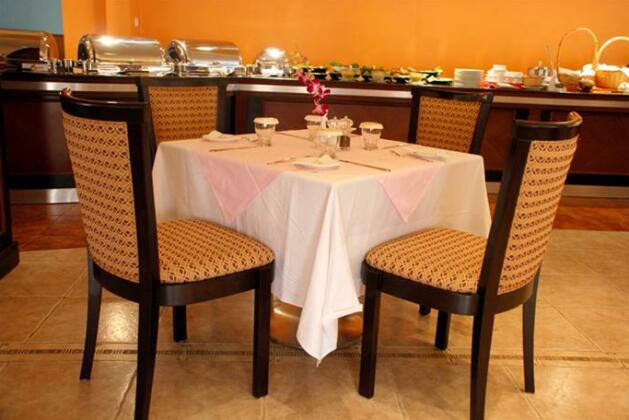 Majan Continental Hotel - Photo5
