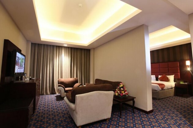 Ramee Guestline Hotel Muscat - Photo4