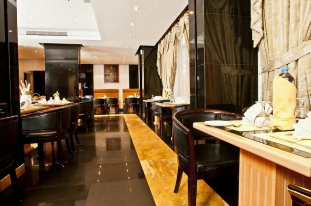 Safeer Continental Hotel - Photo5