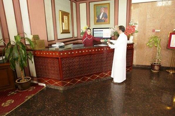 Safeer Hotel Suites - Photo4