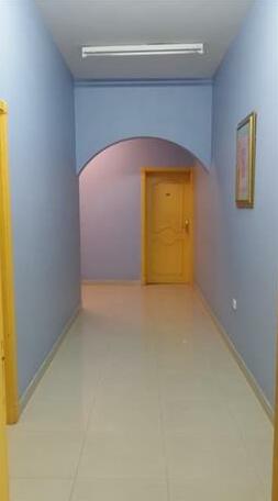 Savoy Inn Hotel - Photo4