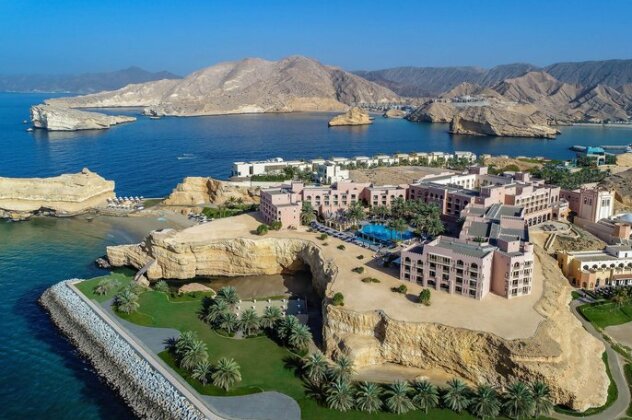 Shangri-La Al Husn Resort & Spa - Photo2