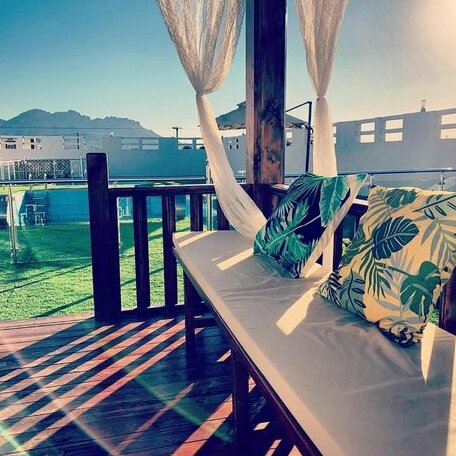Acacia Villa - Photo2