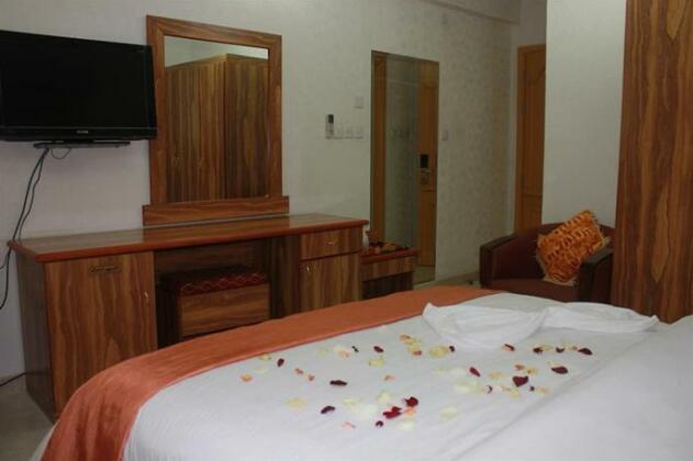 Bayan International Hotel - Photo3