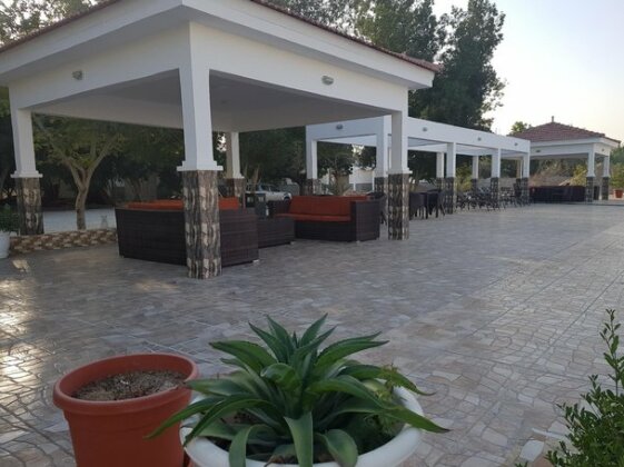 Creo Equestrian and Country Club - Photo2
