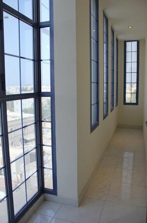 Peninsula Hotel Seeb - Photo4