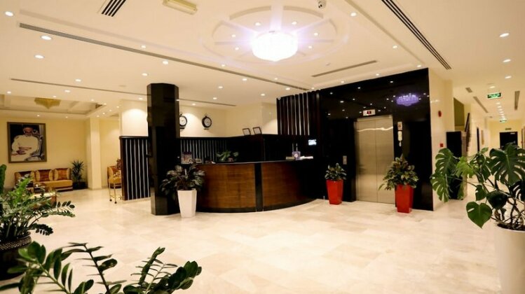 Remas Hotel Suites - Photo3