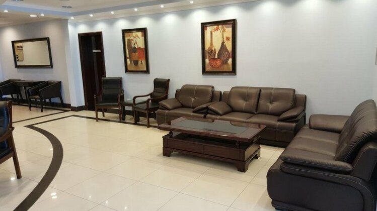 Al Thuriah Hotel Apartment - Photo4
