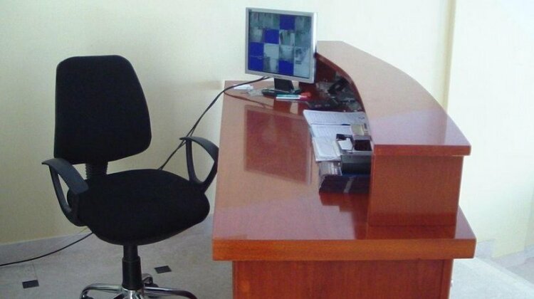 Al Basateen Hotel Apartment Sur - Photo2