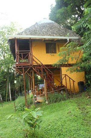 Free Spirit Inn - Photo2
