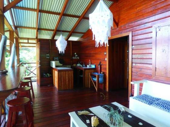Jungle Hill Eco-House - Photo2