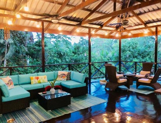 Casa Oceana - Sleeps up to 6 - Photo2