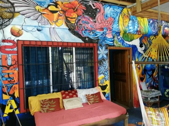 Cliff's Hostel - Photo2