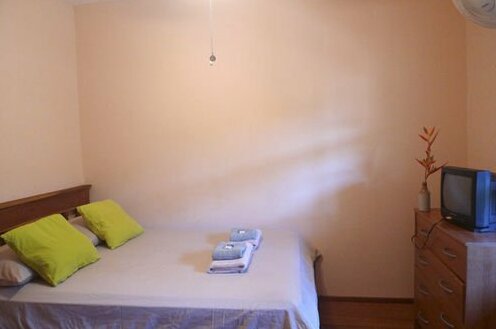 Jon's Place - Photo4