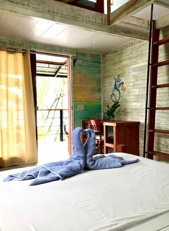 Skully's House - Photo3