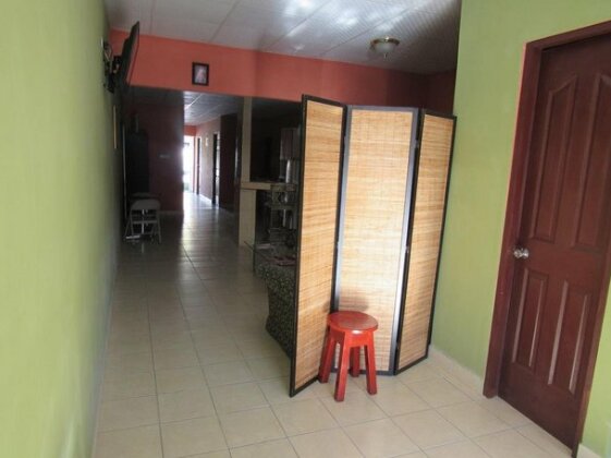 Hostal Valle De Las Flores - Photo4