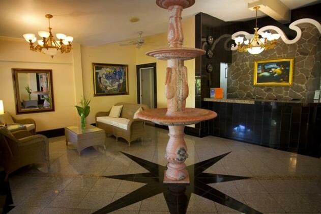 Las Olas Beach Resort - Photo3