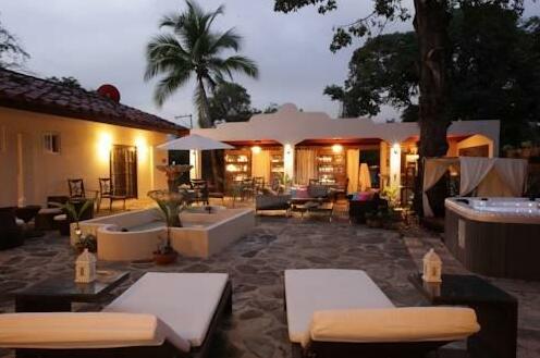 Perla Real Inn - Photo2