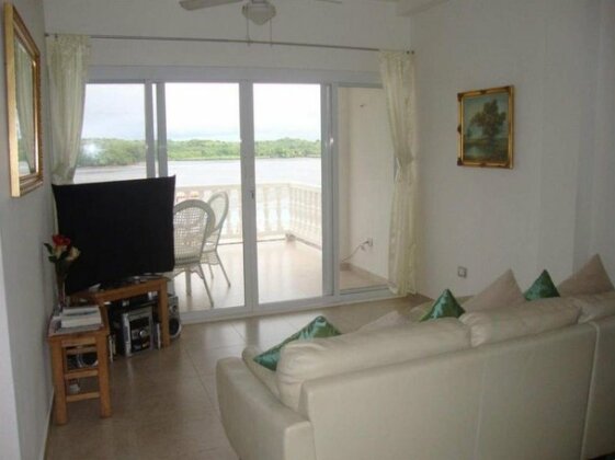 AnnsRental - Photo3