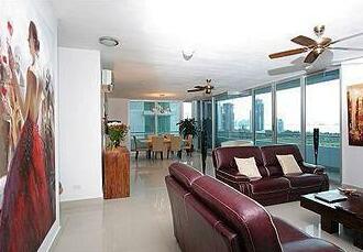 Costa Del Este Apartments - Photo5