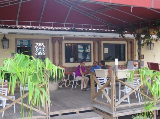 Panama House Bed & Breakfast - Photo3