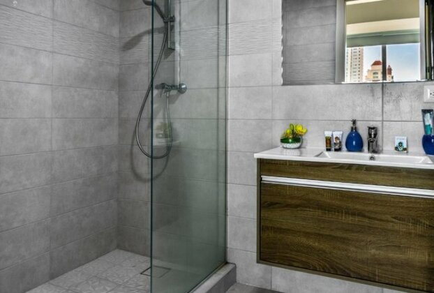 QuartierHomeSuite Breath-taking - Photo5