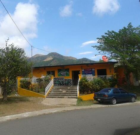 Hostal Buena Esperanza - Photo2