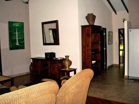 Popa Paradise Beach Resort - Photo3