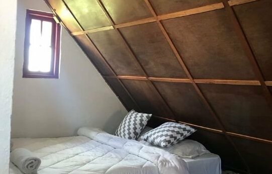 LA PETITE MAISON Cabanas & Hostal - Photo3