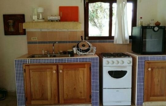 LA PETITE MAISON Cabanas & Hostal - Photo4