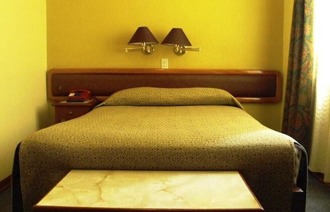 Crismar Hotel - Photo2