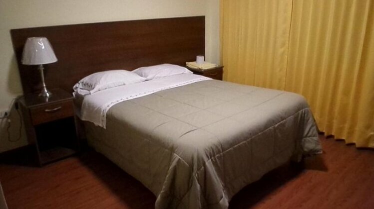 El Solar Inn - Photo2