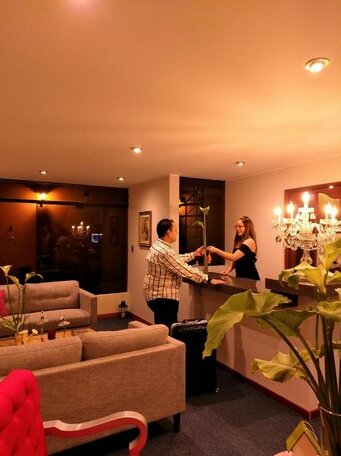 Hermes 205 Life Style - Photo2
