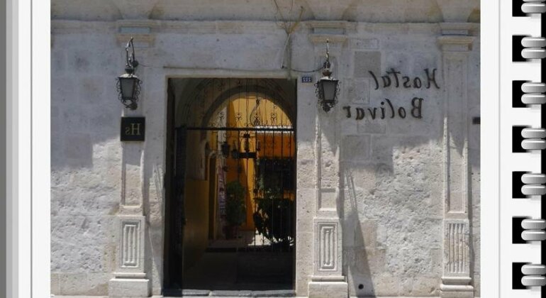Hostal Bolivar Arequipa - Photo2