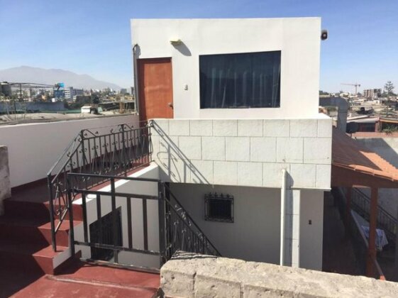 Mini Apartment with Balcony - Photo4