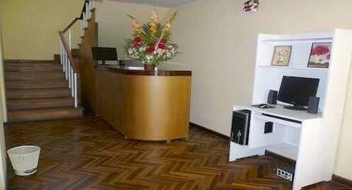 Orange Enjoy Hostel - Photo3