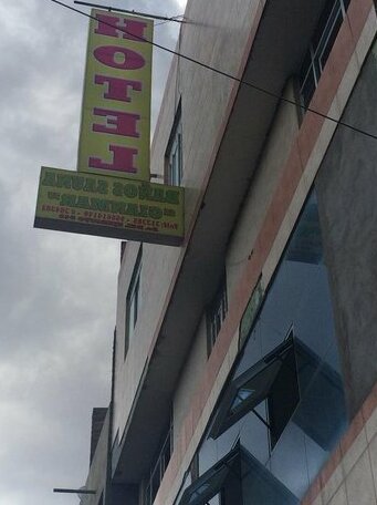 Photo 4