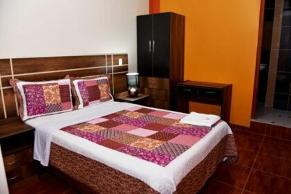 Hotel Balcones Plaza