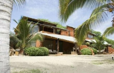 Punta Sal Suites & Bungalows Resort