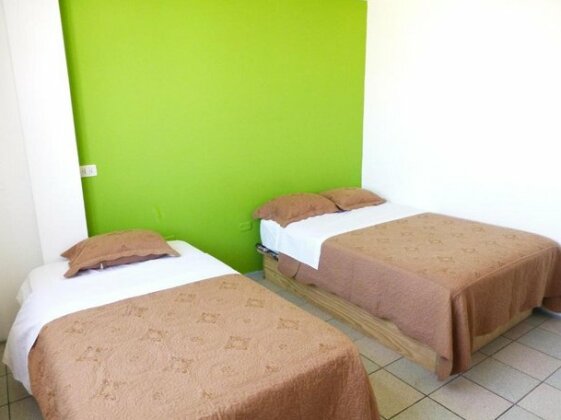 Hostal Satelite - Photo5
