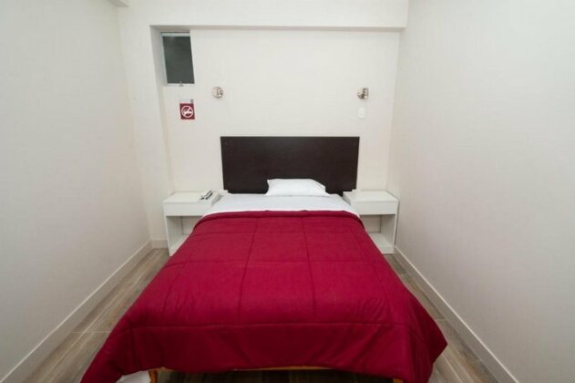 Hostal Paris Chimbote