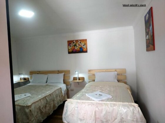 Anais y Nicolas Hostel - Photo2