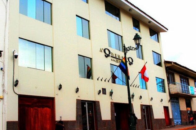 Qarmenqa Hotel